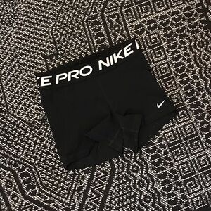 black nike pros